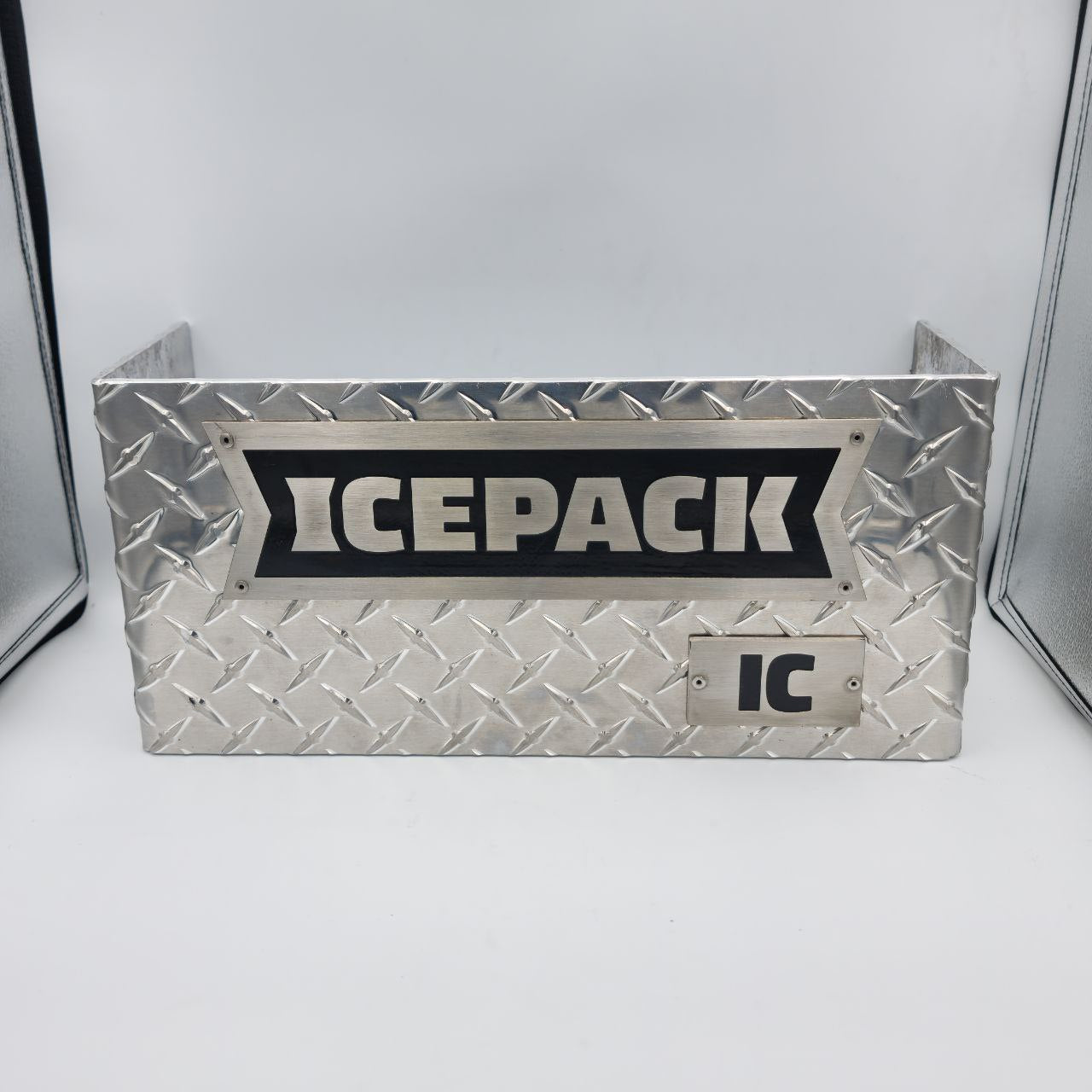 Cover - Short Basic complete with mount holes - 2000-IC